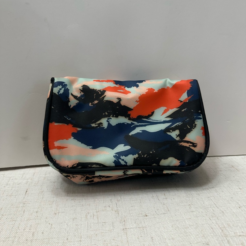 Multicolor Cosmetic Bag - Picture 4 of 11